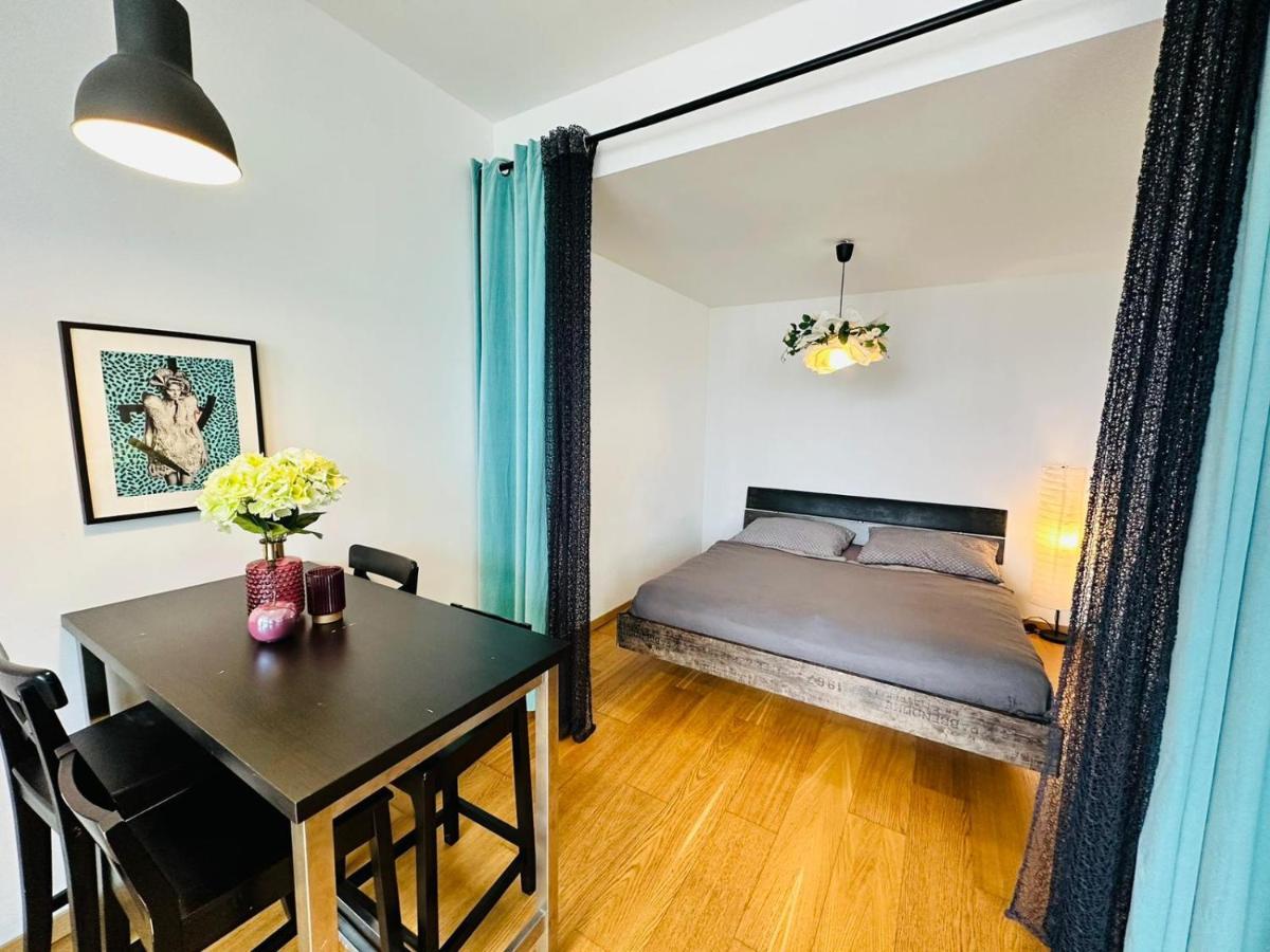 Apartments In Panorama City On 25Th Floor - Amazing View Close To Old Town Bratislava Bagian luar foto